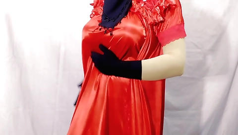 Indian amateur housewife enjoys passionate sex in the bedroom