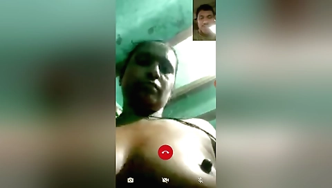 Indian teen with a shaved pussy shows off her body