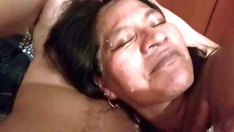 Milk makes my mother-in-law get drunk and then she gets facial