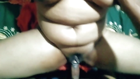 Indian pornstar with big tits fucks in amateur porn