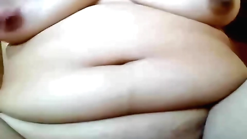 I'm a girl who has a really beautiful body on webcam