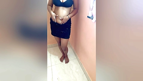 Indian solo girl dances on big music and shows her body