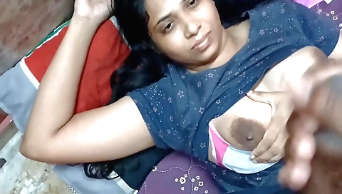 Indian pornstar making amateur video sex with wife