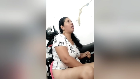 Indian slut 18+ gets her big tits slapped and pounded
