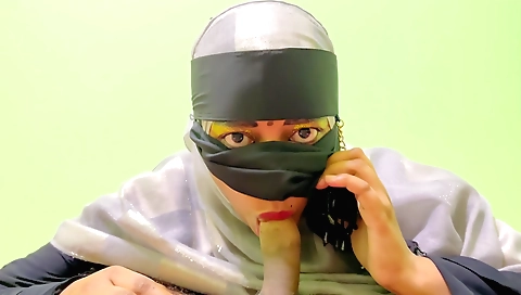 Indian milf gets excited with a fanboy and bangs her