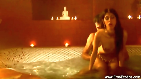 Latina babe with a small boobies gets her tight pussy licked