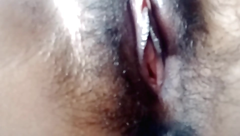 Hairy Indian teen video showing how good she looks