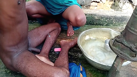 Indian outdoor video with a blonde girl in a bikini