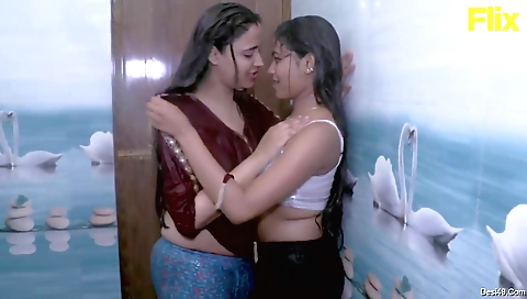 Today exclusive lesbian love 1 couple play with pussies