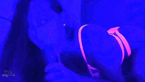 Indian bnxg makes it out of her body to get ready for her sex work