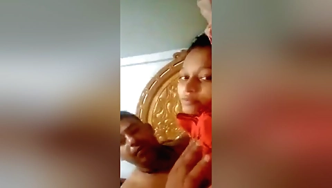 Today Exclusive -bangla Bhabhi Boobs Sucking By Hubby