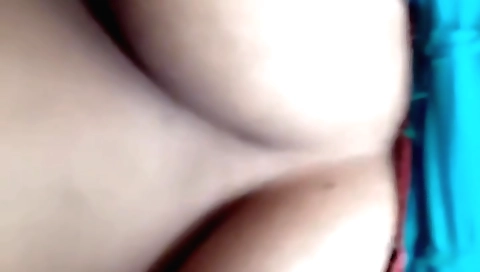 Indian mature woman shows her boobs at the shopkeeper