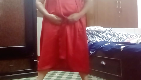 Amateur teen with a big booty is getting off on webcams