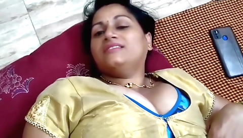 Hot amateur video of a hairy Indian milf with big ass