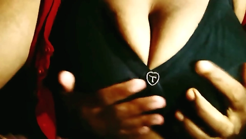 Slutty guy fucked between her tits in amateur threesome