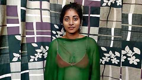 Indian mom sucks her stepmother's cunt to have fun