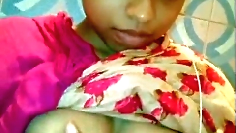 Horny brunette indian babe is naked in front of the webcam