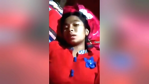 Amateur brunette with hairy pussy fucked on the bed