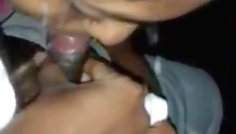 Indian teen gets a hardcore fuck on the bed with her mouth