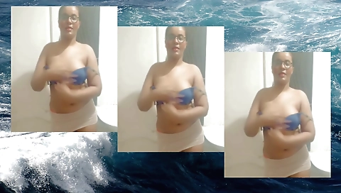 Sexy amateur video with a beautiful girl in a sexy dress