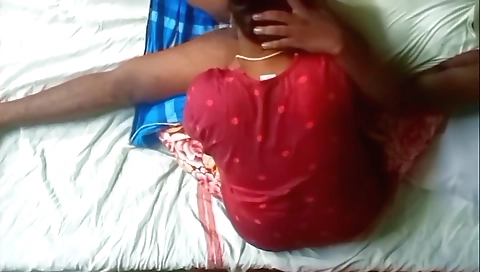 Amateur wife gets her husband's friend to fuck her in the car