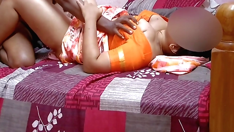 Indian stepmom fucked by a big guy in the movie scene