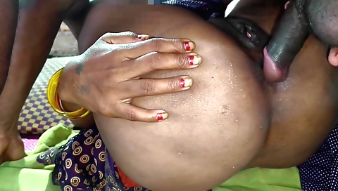 Indian girl gives handjob before getting her ass licked