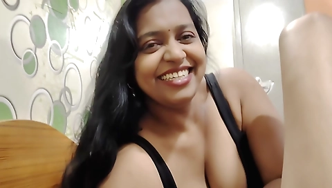 Amateur brunette stepsister sucks dick at home  pov