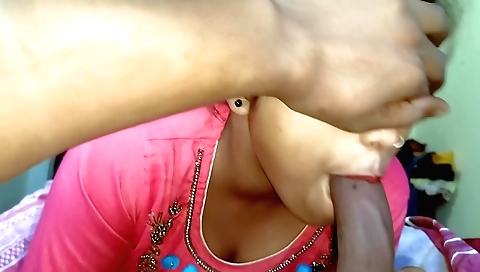 Indian porn video with a amateur brunette girl rani