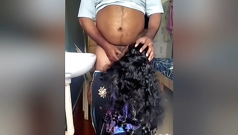 Wife fucked by husband in amateur deepthroat video