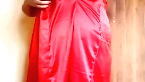 A big ass Indian girl is playing with her pussy on the webcam