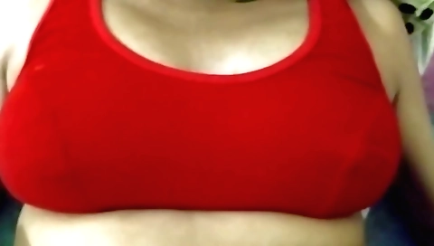 Indian chick with a small booty takes a fuck hole deep