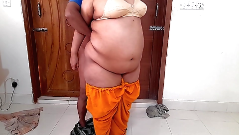 Indian BBW fucked her stepmom’s pussy while cleaning