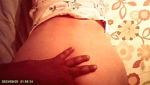 Indian chick with leather pants is getting fucked by his lover