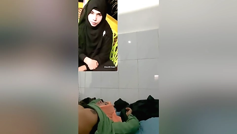 Blonde webcam amateur in amateur 3d video on webcam