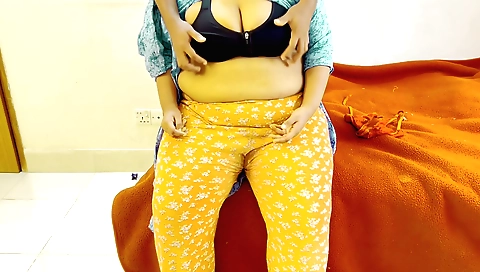 Indian girl fucked in doggy and missionary positions