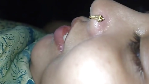 Hot amateur brunette in the morning makes a homemade porn video