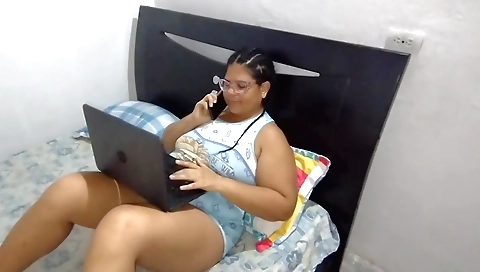 Busty stepdaughter with a big ass is playing with her clit