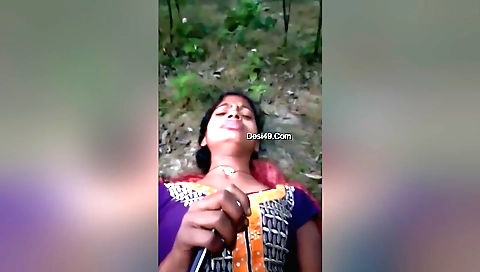Today Exclusive- Desi Village Girl Out Door Pussy Fingering By Bf