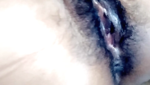 Indian housewife with a big booty fucks her man's cock