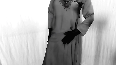 Indian amateur woman wants to fuck her stepson's penis